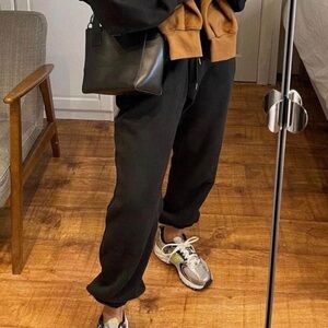 FRANKIES BIKINIS FRANK OVERSIZED SWEATPANTS